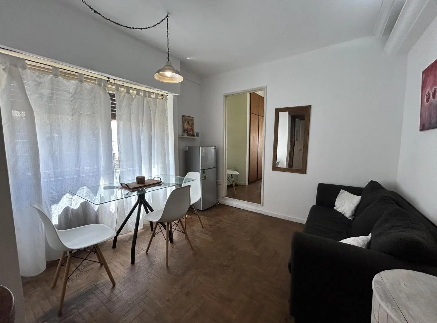Departamento dos ambientes en alquiler en Microcentro 2
