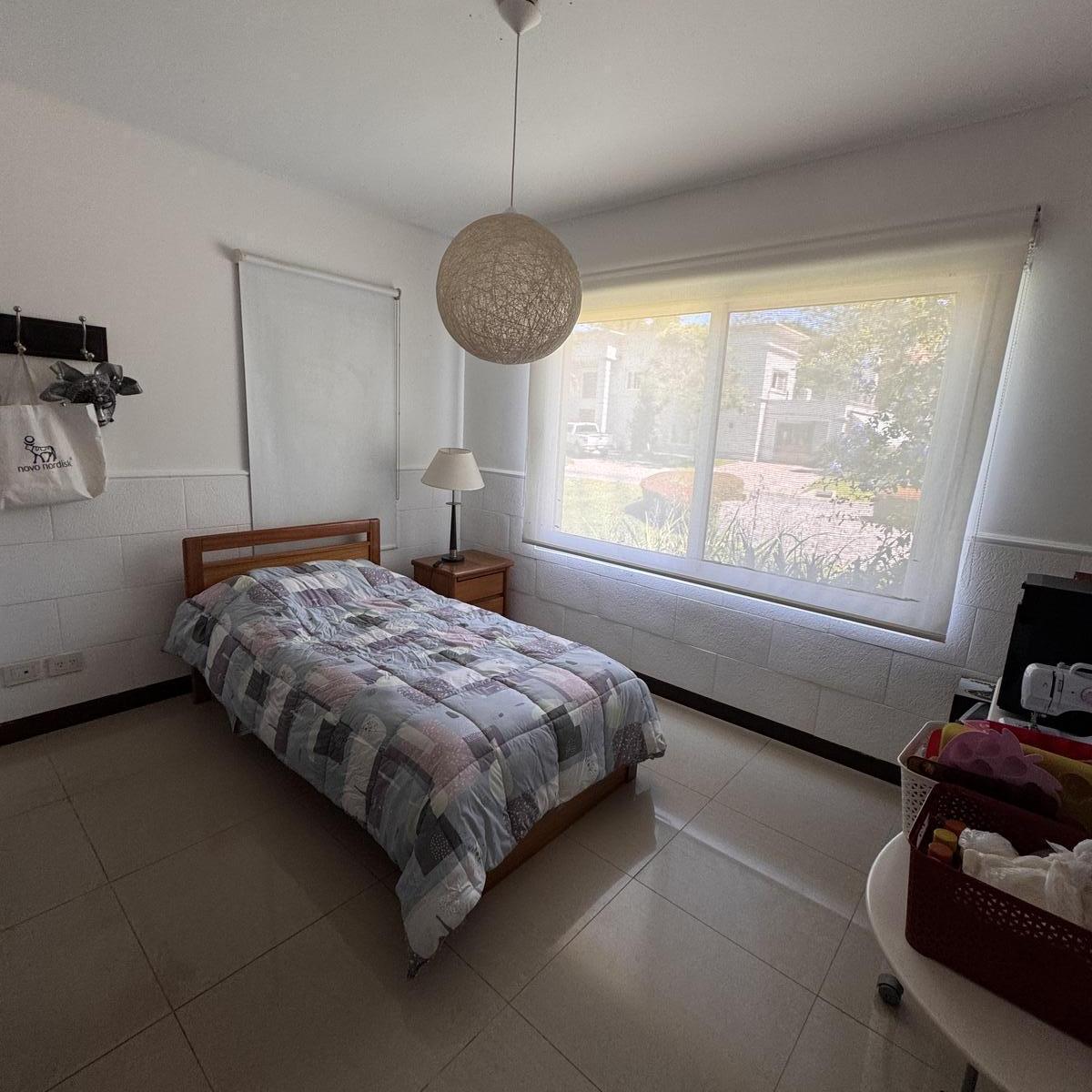 Casa en Abril Club de Campo 3