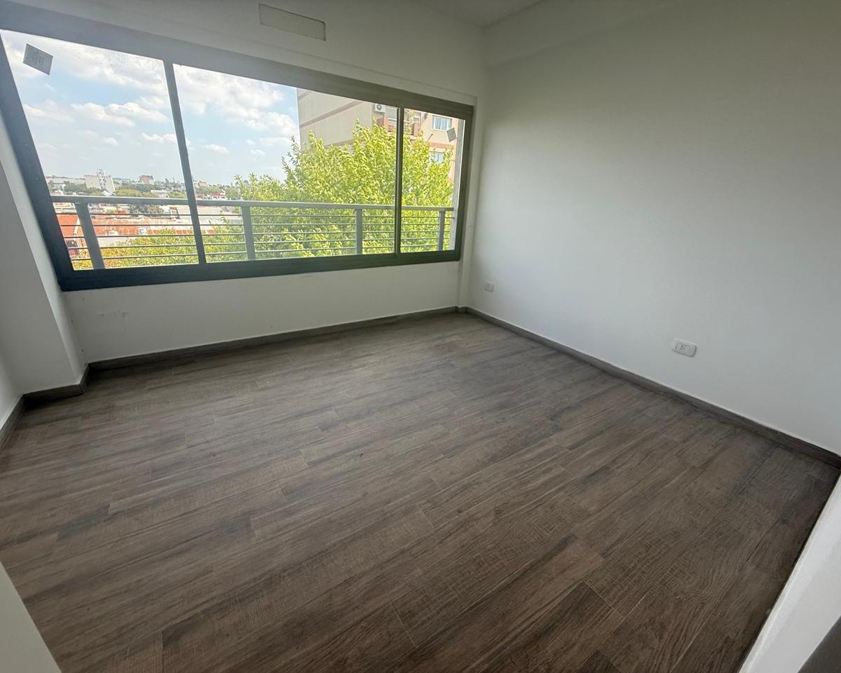 Departamento en Mataderos 1