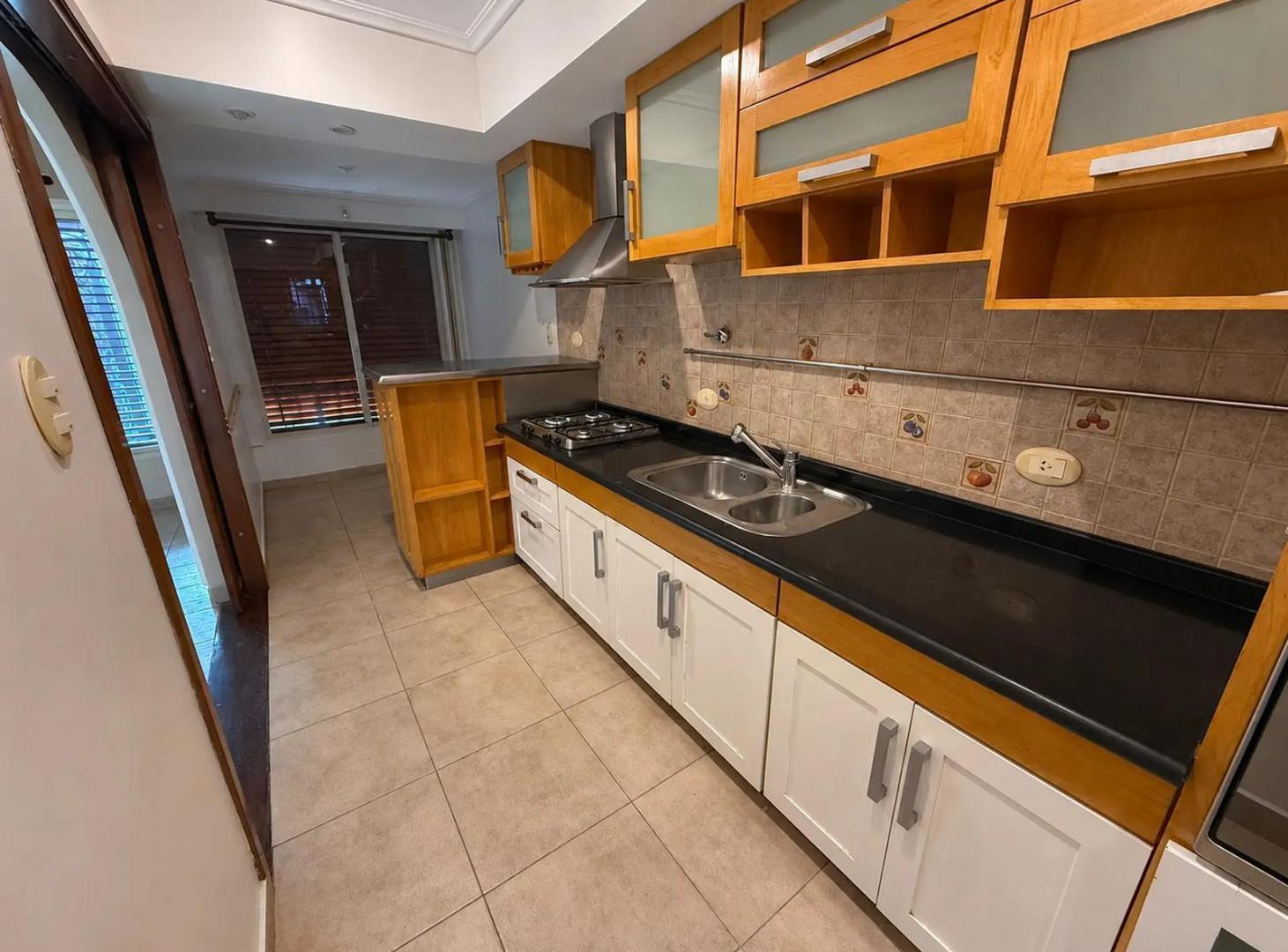 Foto de Casa en ALQUILER Los Cedros, Quilmes Oeste, imagen 1