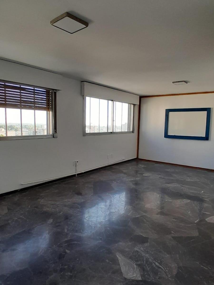 Amplio Departamento en Venta Apto Para Oficina 3