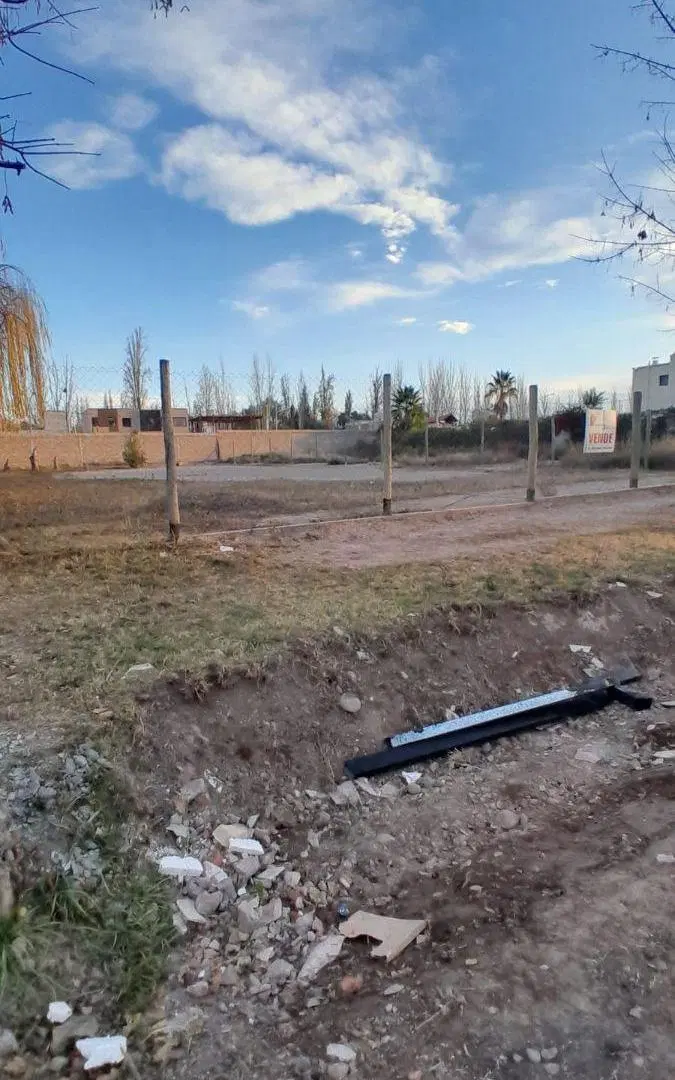 Venta / Excelente lote a metros de Ruta 60 3