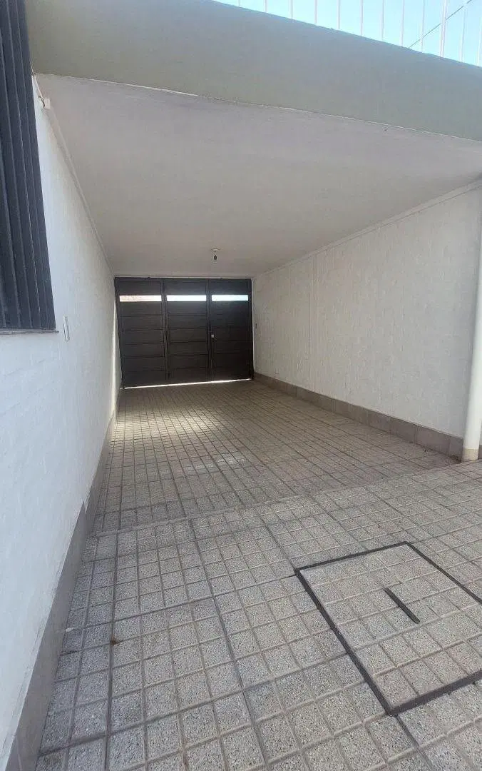 Departamento en Venta Amplio y Luminoso en Maipú con Cochera Doble 8