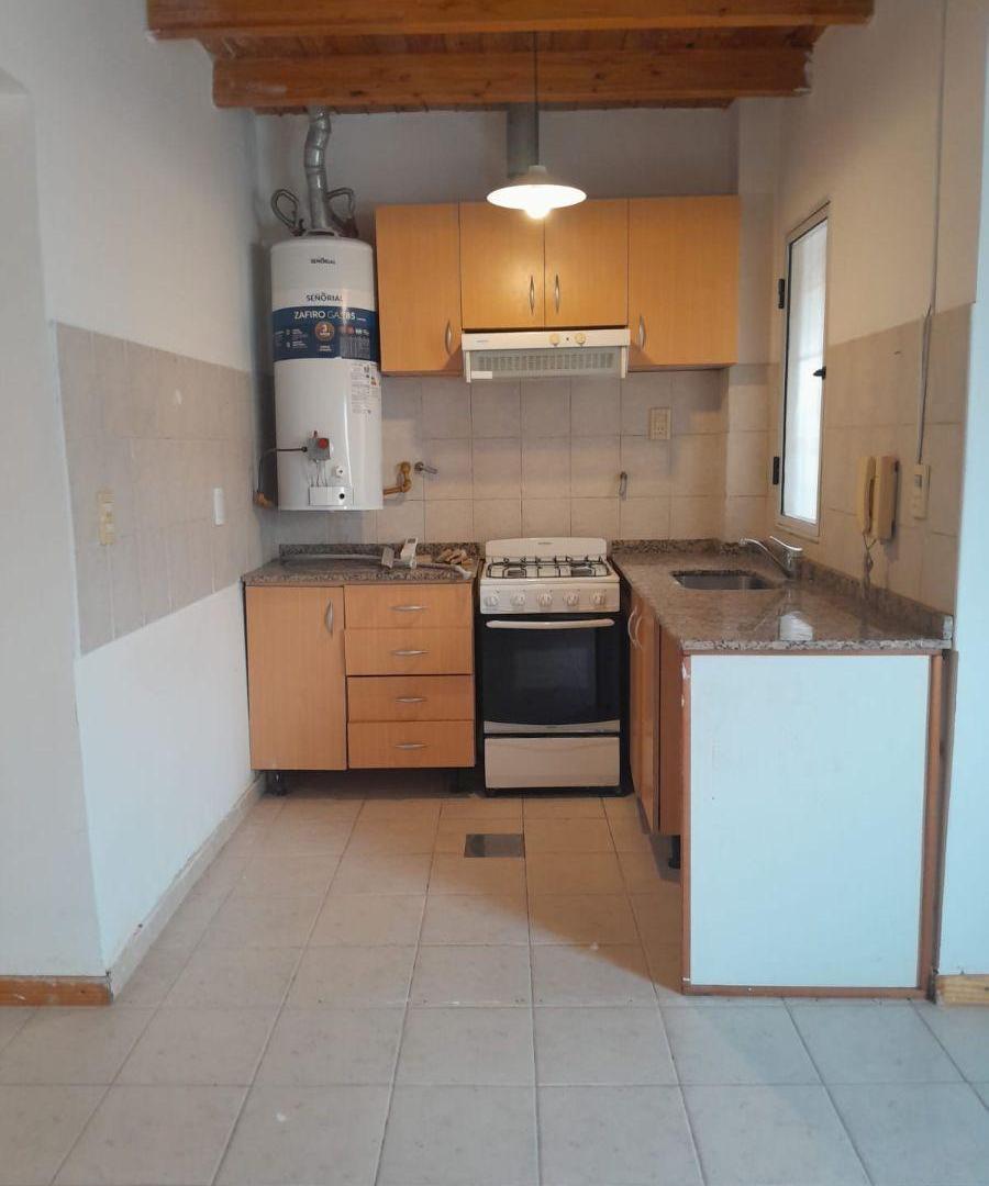 **DEPARTAMENTO EN ALQUILER – SOLARES DE URQUIZA, GUAYMALLÉN**