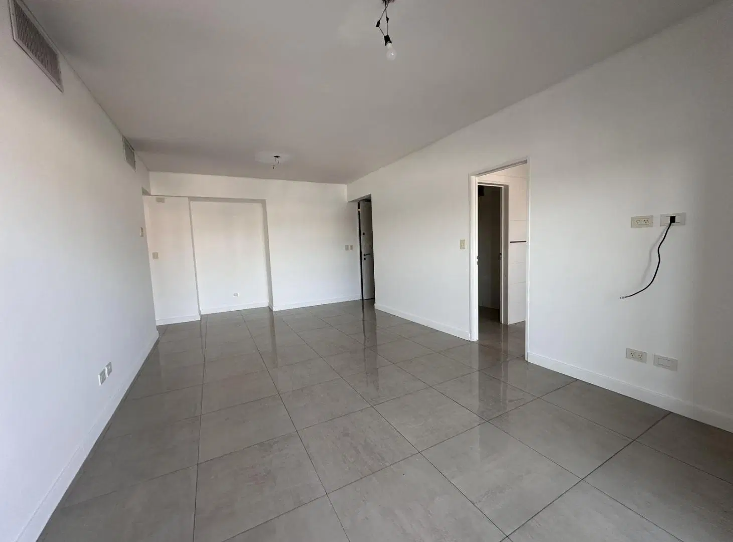 DEPARTAMENTO EN ALQUILER TEMPERLEY OESTE 5