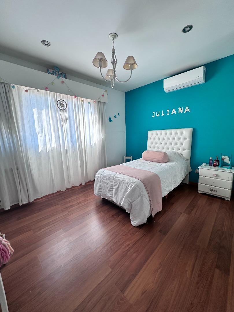 Casa en Venta 6 Ambientes en Las Golondrinas, Hudson 3