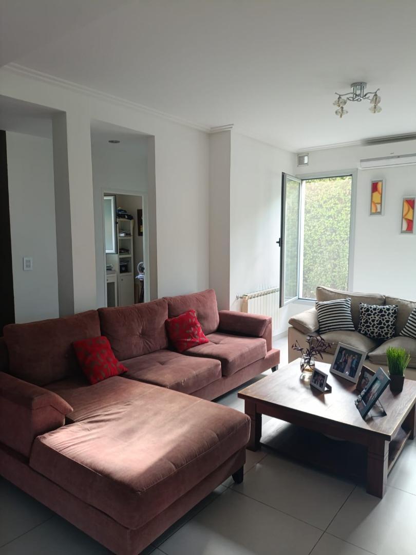 Casa en Venta 6 Ambientes en Las Golondrinas, Hudson 5