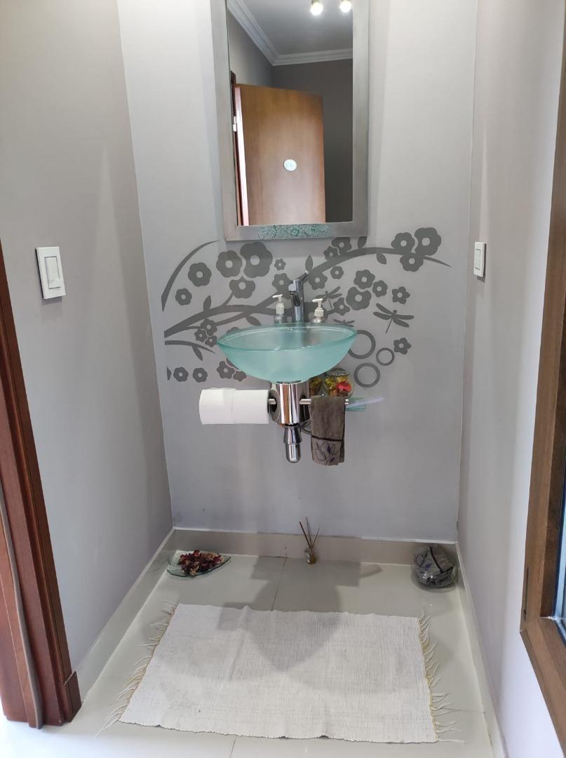 Foto de Venta Casa en Abril, Club de Campo, imagen 3