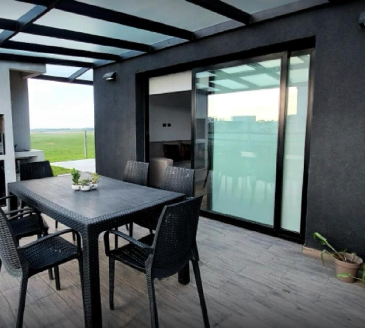 Foto de Casa Venta Berazategui Sebastian Gaboto Pueblos del plata., imagen 4