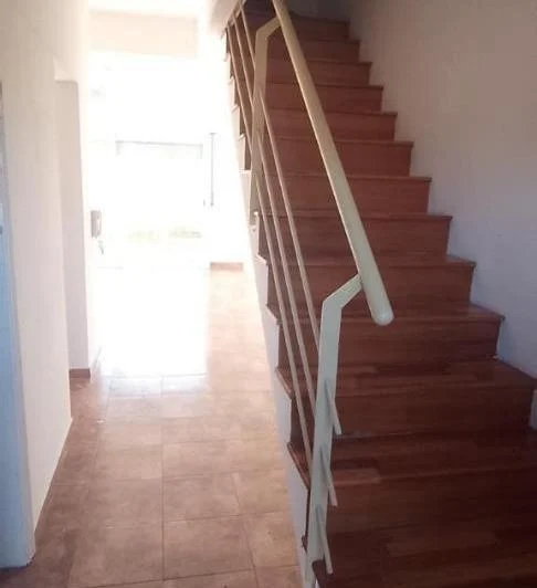 Duplex en Alquiler Cruce Varela 5