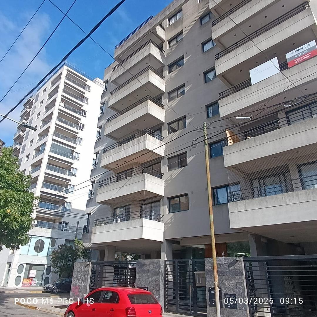 Departamento en venta de 3 ambientes Berazategui