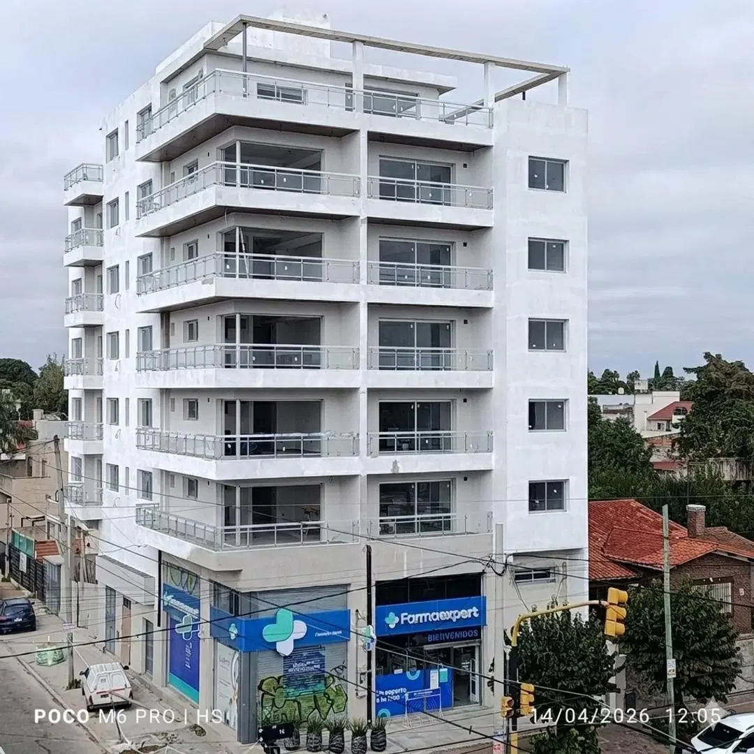 Departamento a estrenar 2 ambientes en Venta Berazategui 5
