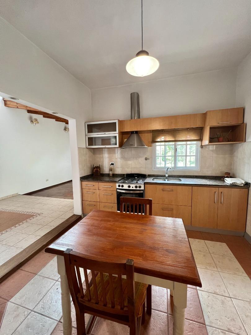 Foto de Casa en Venta 5 ambientes Berazategui, imagen 5