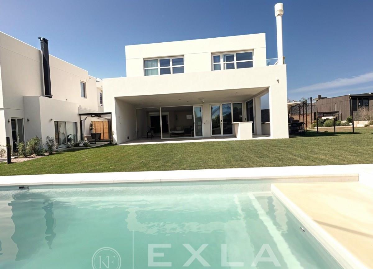 Casa en Venta en Carpinchos, Nordelta, Tigre 5