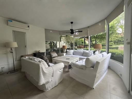 Foto de Casa en Venta en La Rotonda, San Isidro, G.B.A. Zona Norte, imagen 3