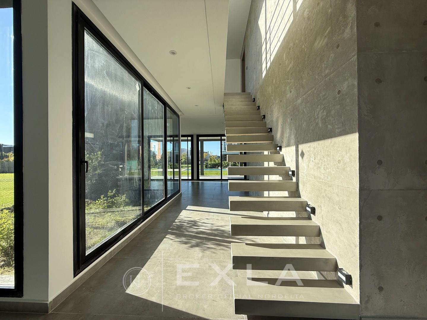 Foto de Casa en Venta en Carpinchos, Nordelta, Tigre, imagen 1