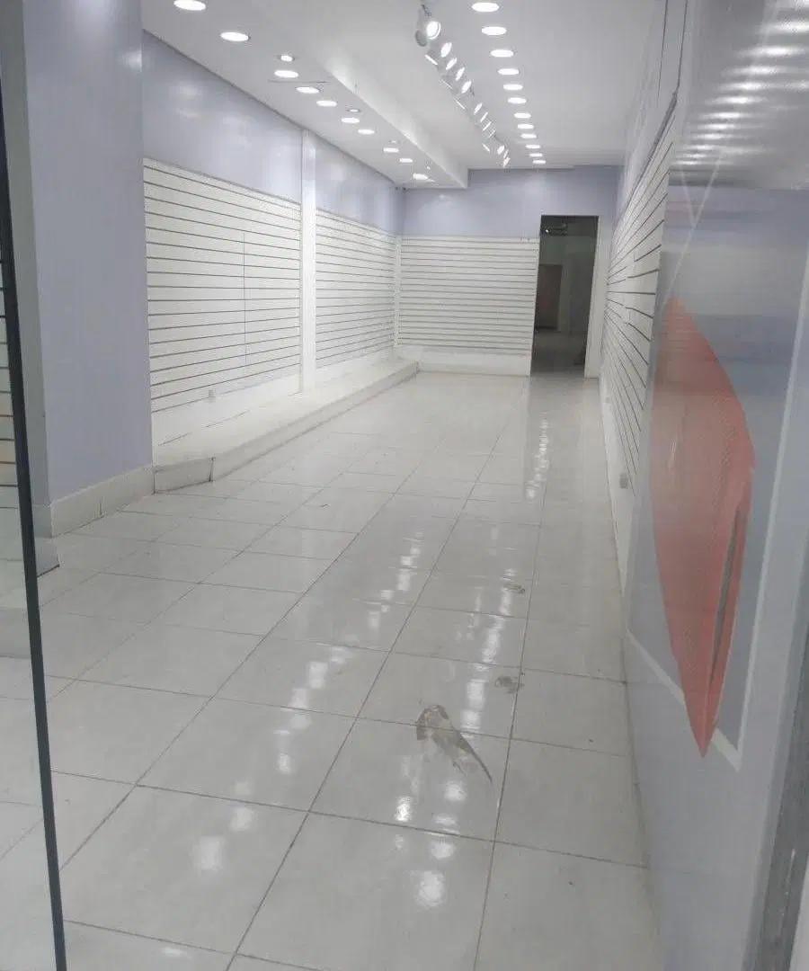 Corrientes y Pasteur excelente local. 360m² 1