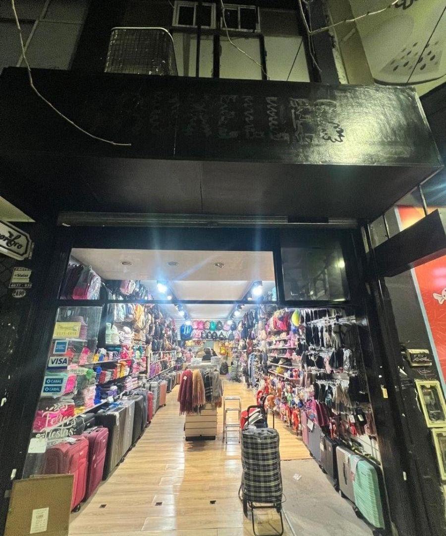 Foto de Corrientes y Larrea 150m2, imagen 1