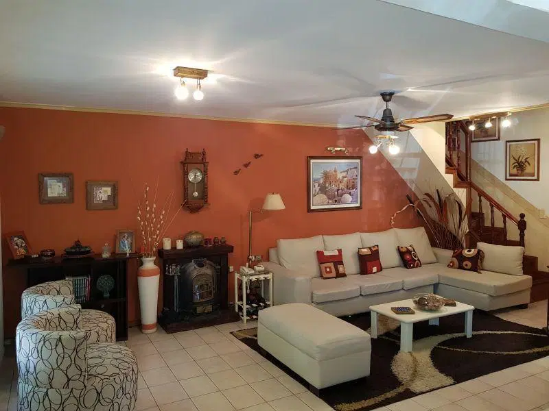 Casa 4 ambientes. | PUNCHAUCA al 100 8