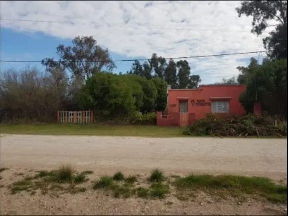 Casa 3 ambientes. | ANTARTIDA ARGENTINA, A. al 400 1