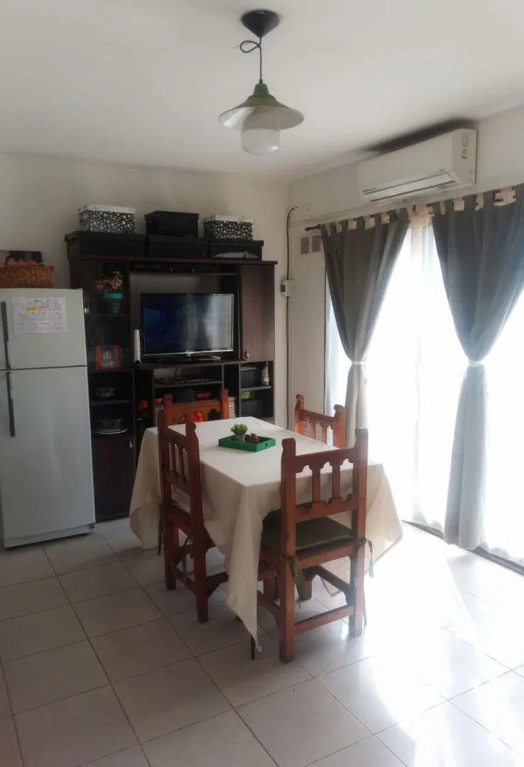 Casa 3 ambientes. | GUANACACHE 1
