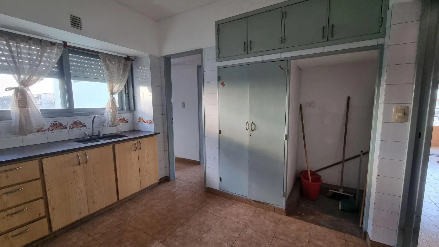 Departamento 3 ambientes. | AV. DE MAYO al 2300 5