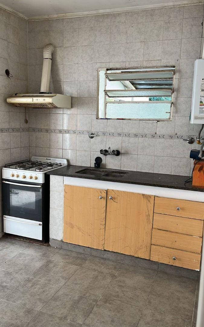 Foto de Venta- CASA 501 e/ 16 y 17- MANUEL B. GONNET, imagen 4