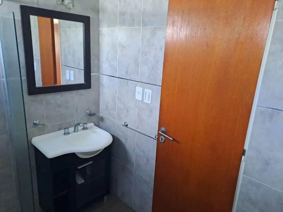ALQUILER, Gonnet, 502 y 15. Depto 1er Piso, 2
