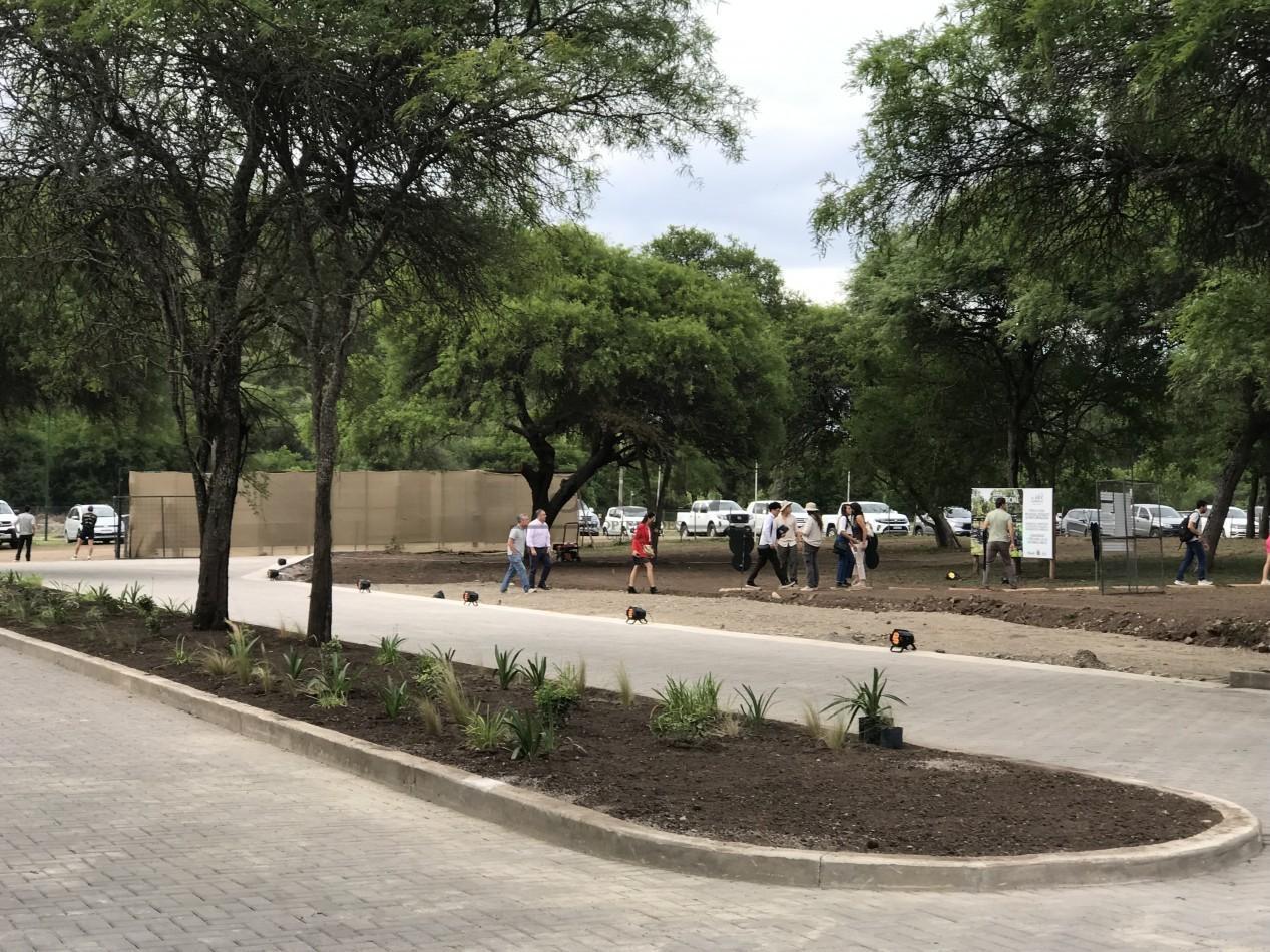 Foto de VENTA TERRENO B° PRIVADO EL CAPRICHO, imagen 4