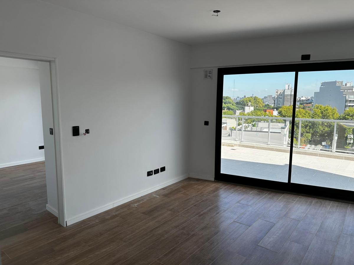 2 Ambientes con Terraza Todo Sol a 50 m de Colegiales 2