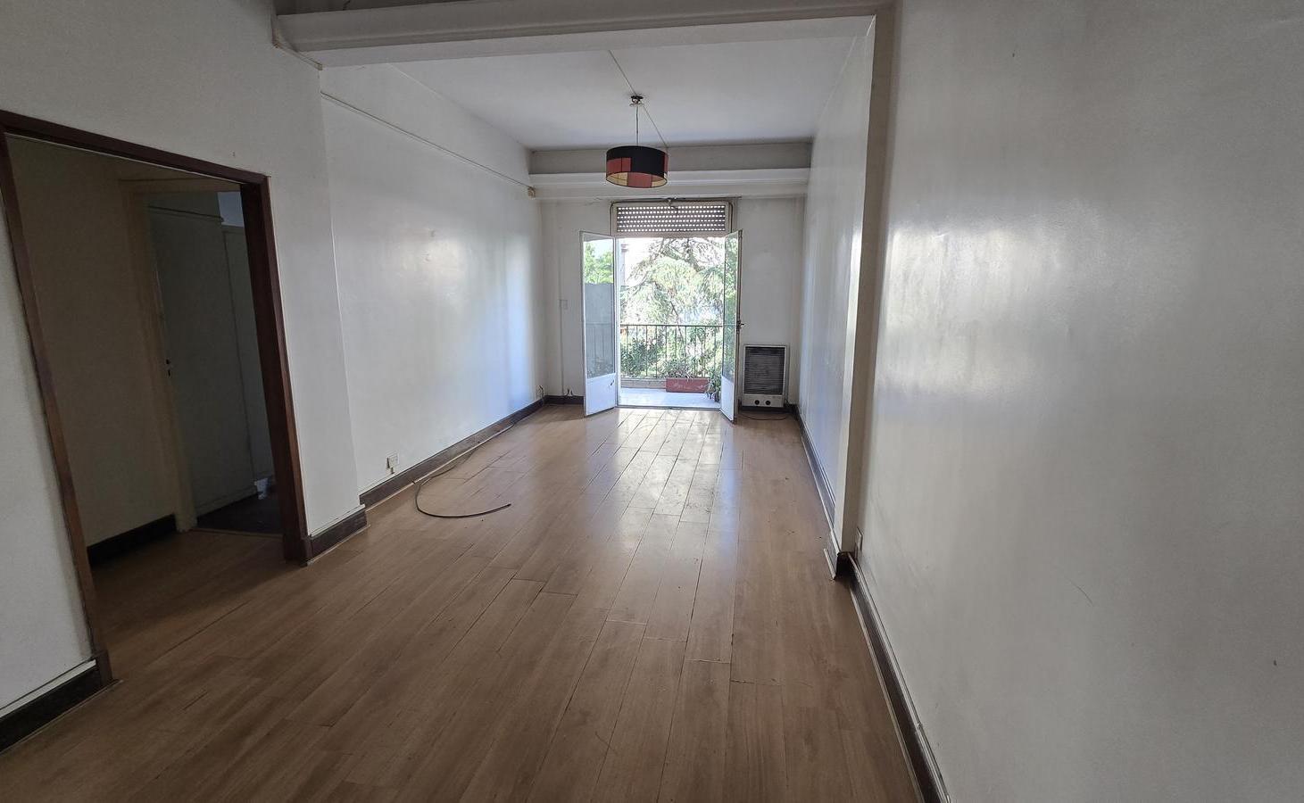 Foto de 3 ambientes con dependencia vista a jardines, Sarandí 1300, San, imagen 2