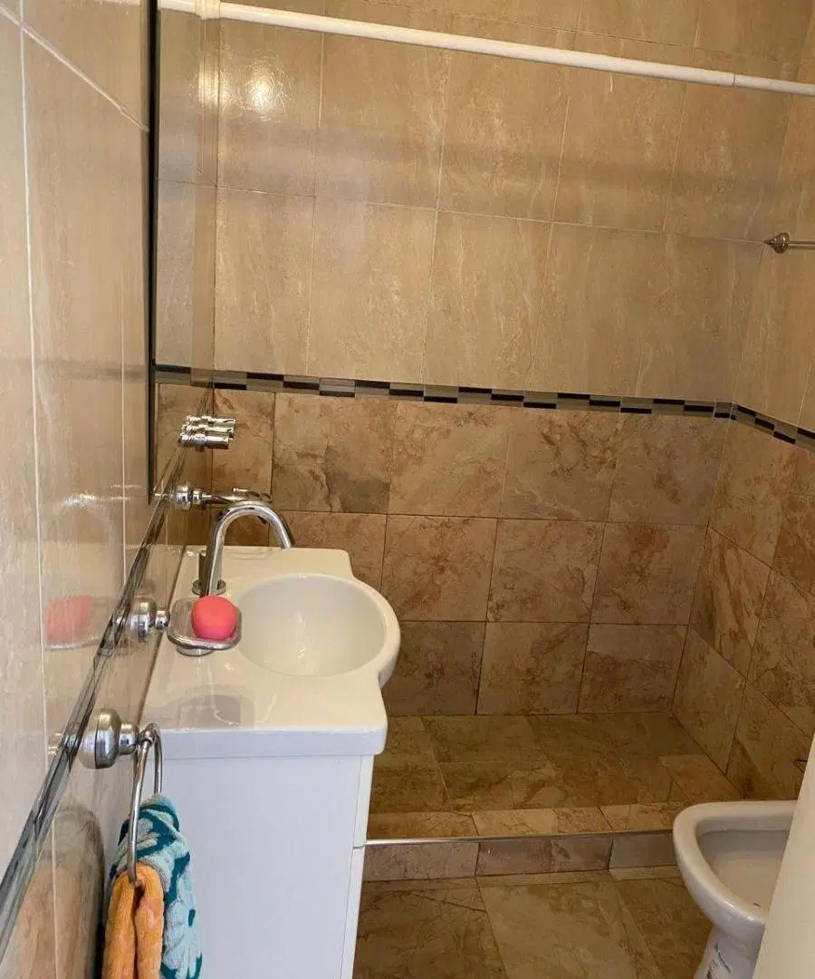 Departamento en alquiler de 2 Ambientes sobre Peatonal Rivadavia 4