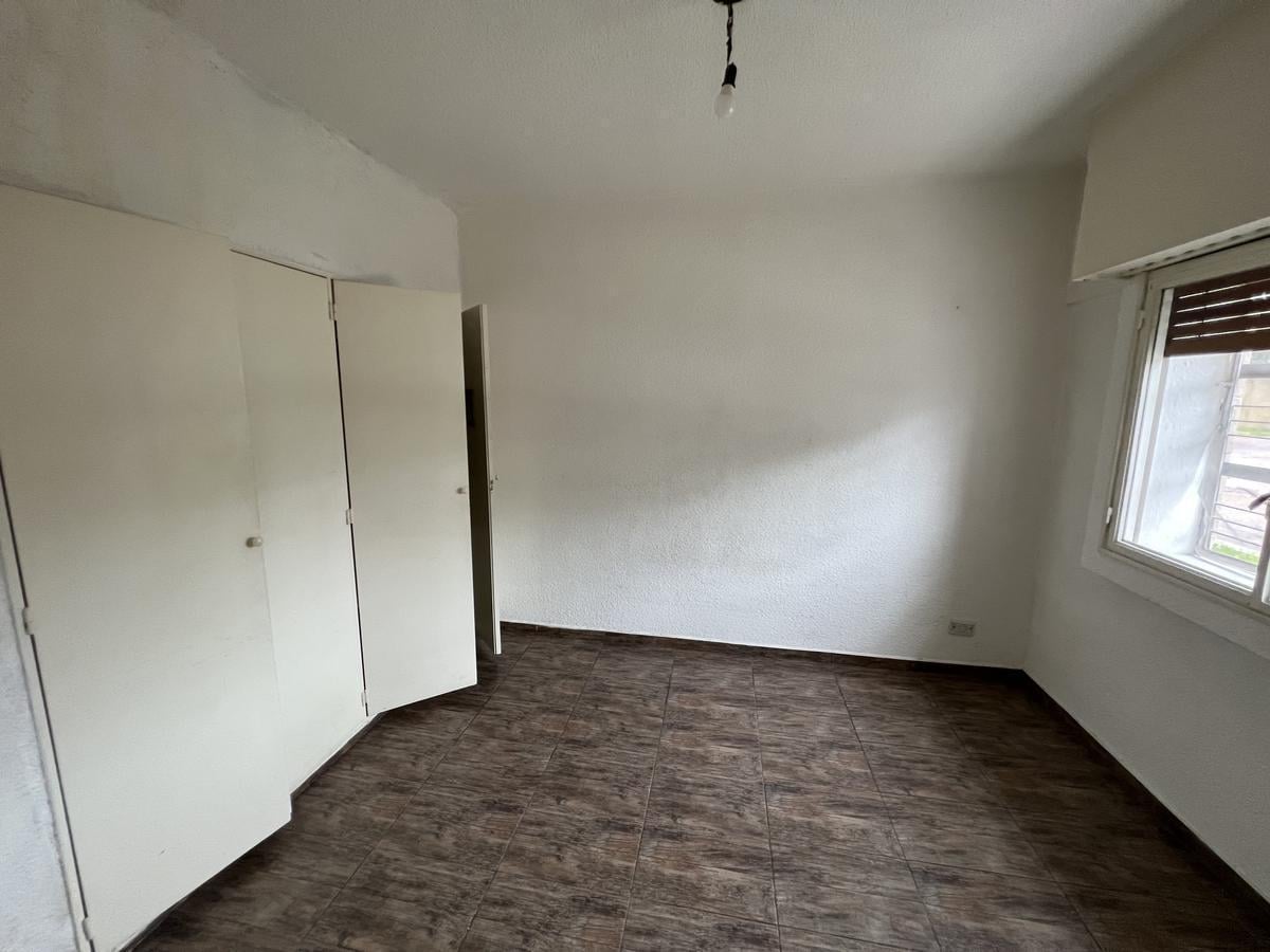Foto de Departamento en alquiler en Condarco, Temperley, imagen 4