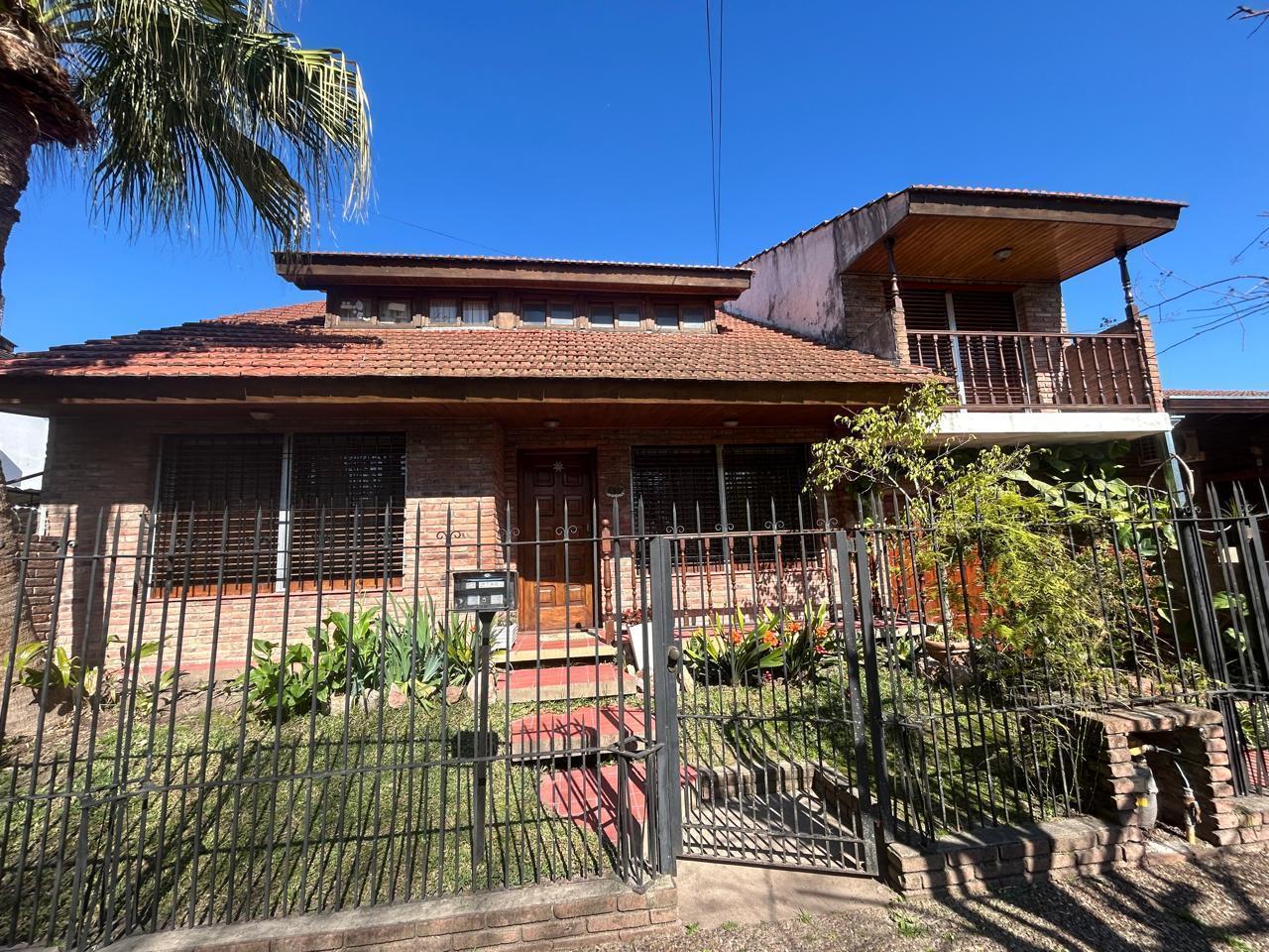 Casa en Burzaco Oeste