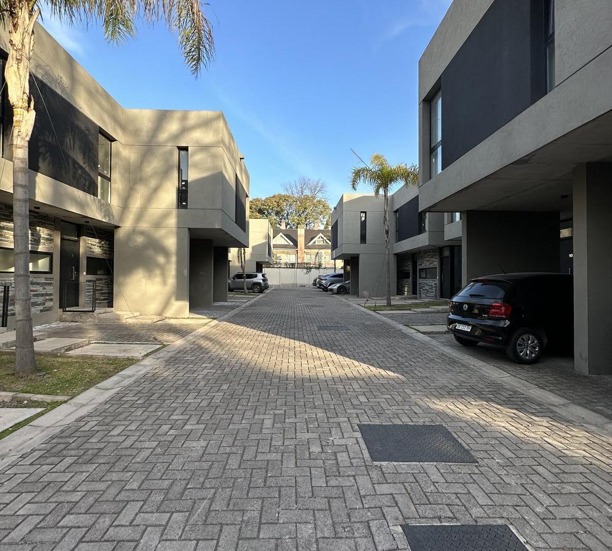 Duplex a estrenar en Adrogue, Almirante Brown