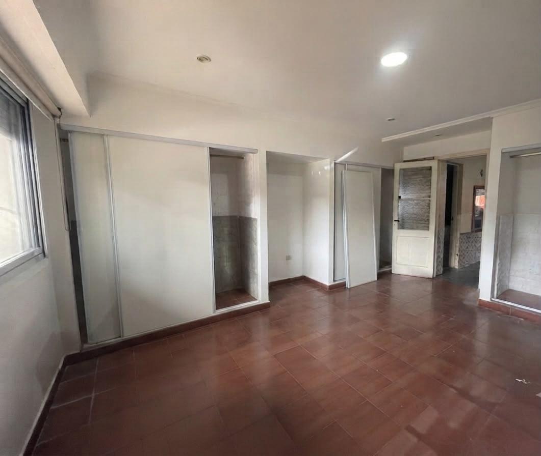 Foto de DEPARTAMENTO PH EN ALQUILER EN JOSÉ MARMÓL, imagen 4