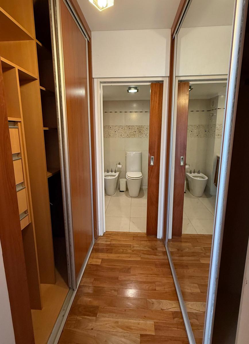 Venta Departamento 3 Dorm. Zona Rio 158 m² con Cochera y Baulera 5