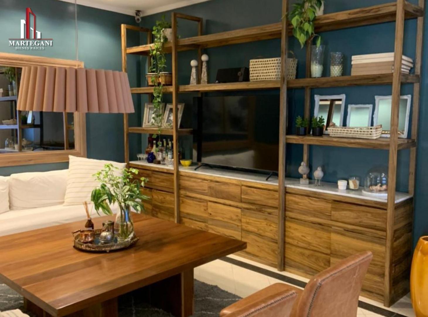 Foto de Casa Premium en Venta 3 Dormitorios en Suite, Pileta, Garage Doble, imagen 4