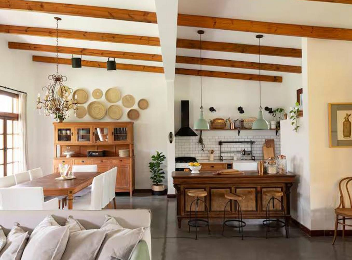 Foto de Alquiler Casa Quinta Estilo Colonial en Barrio Buena Vista, Santa Ana, imagen 1