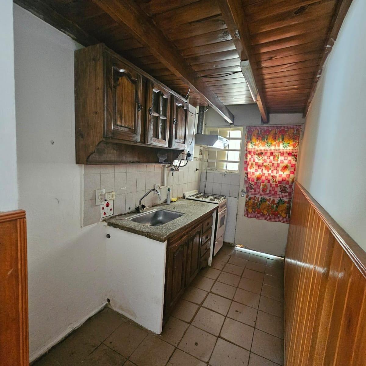 Casa con Dos Departamentos Anexados 4