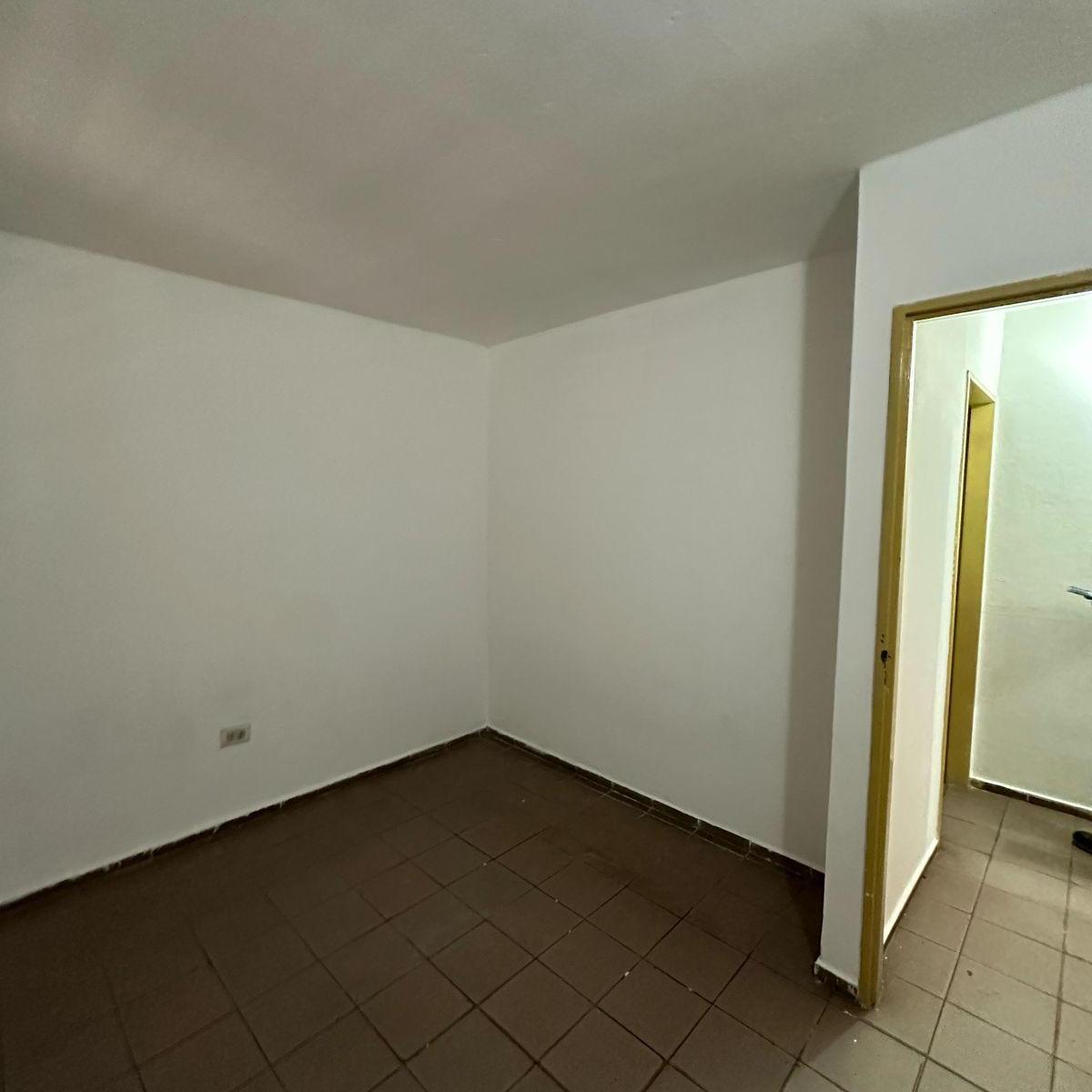 Casa con Dos Departamentos Anexados 1