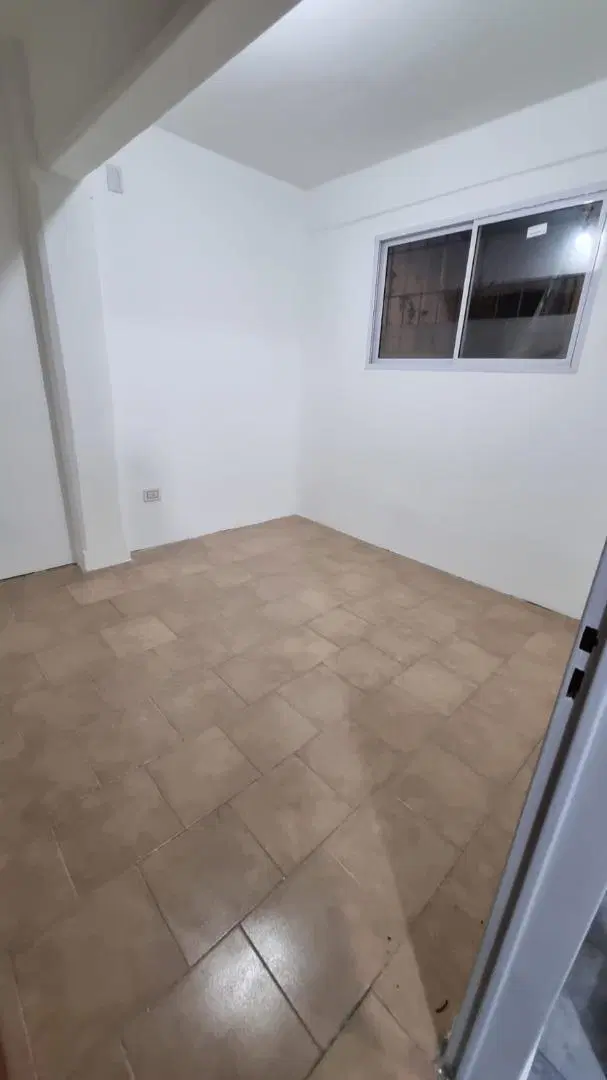 Departamento de 3 ambientes en alquiler, santos lugares 2