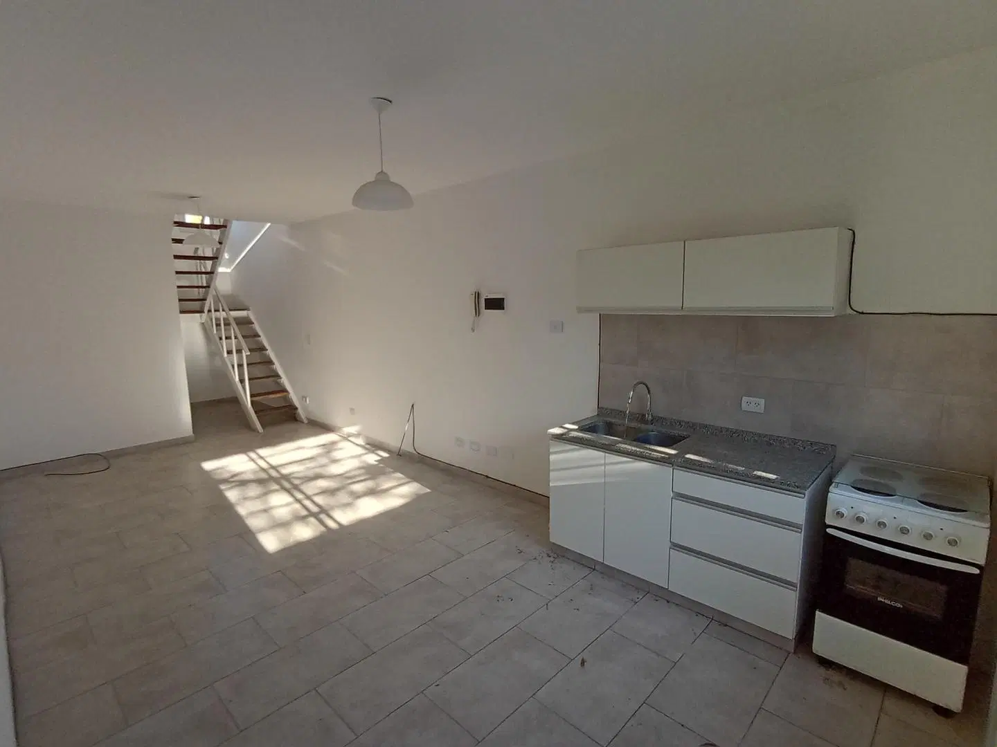Departamento de 2 ambientes y medio, en venta 2