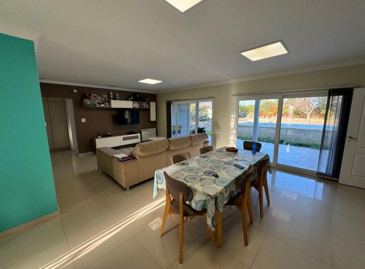Casa quinta Lechuza 6435, Villa Peumayén 4