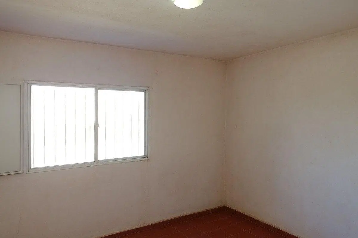 Casa en José Luro 1560 4