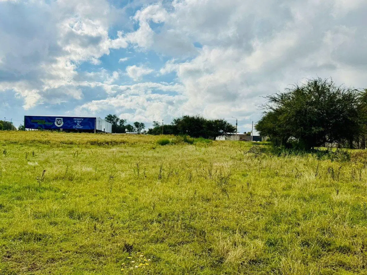 PRE VENTA Terrenos Loteo La 33 4