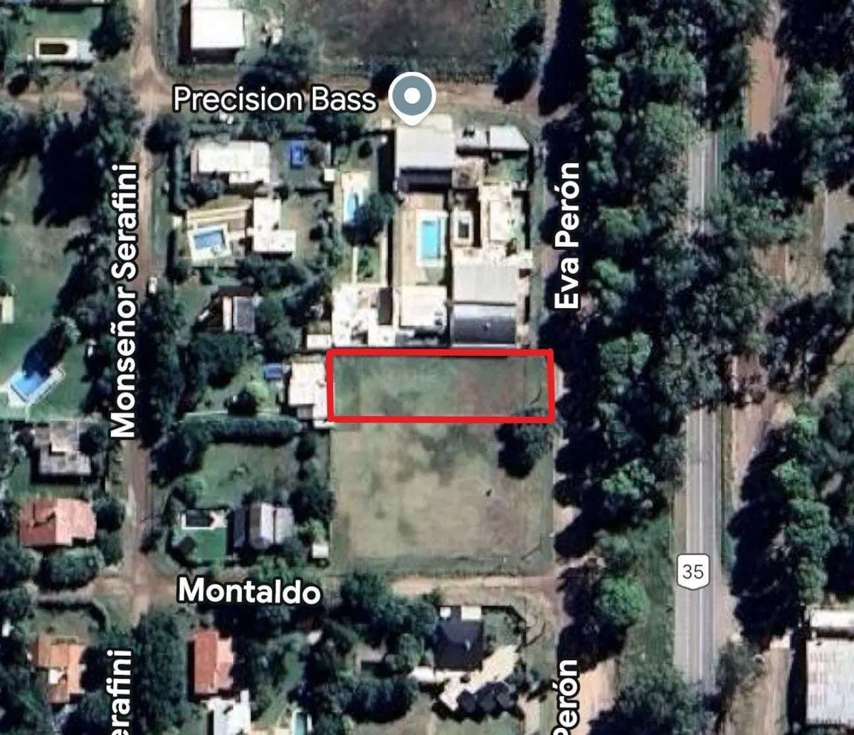 Terreno en Av. Eva Perón entre Montaldo y Valerga 4