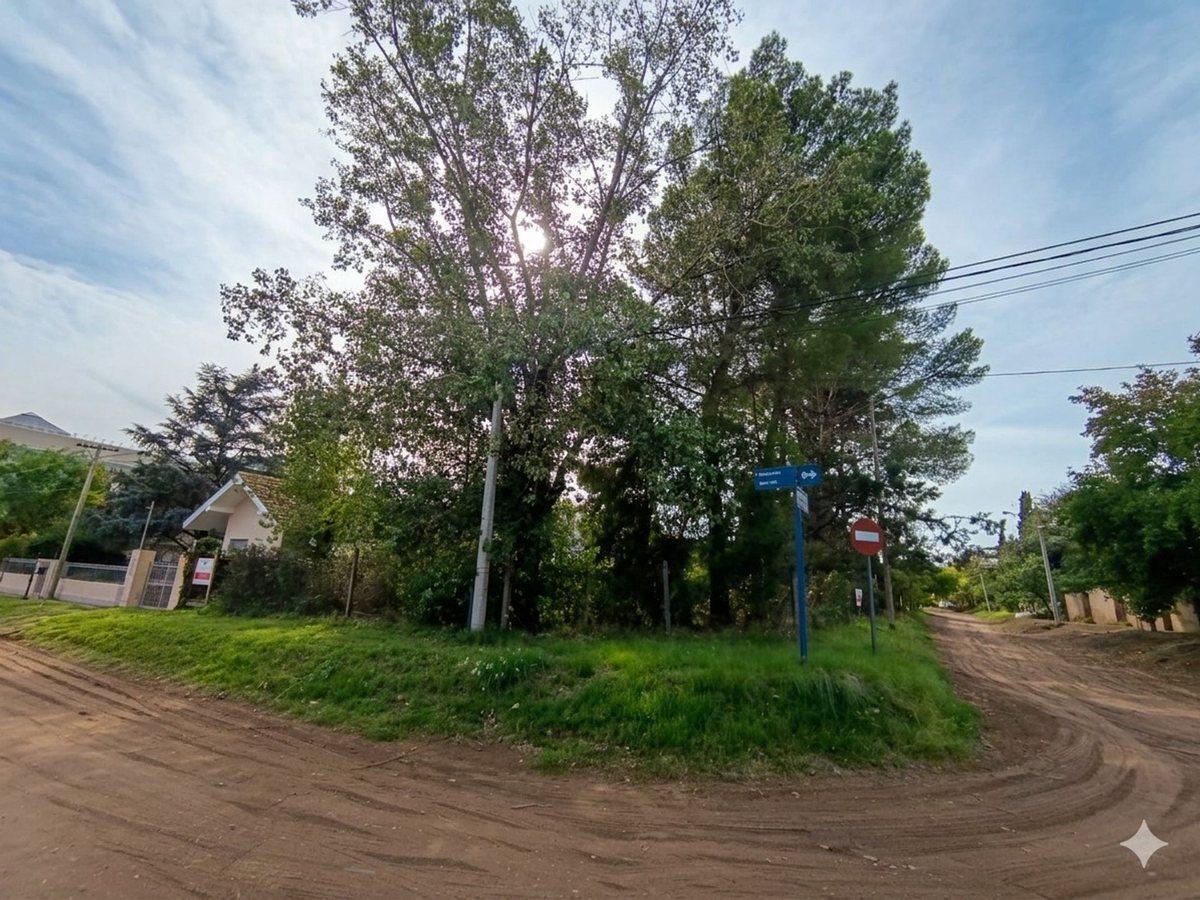 Terreno en Villa Amalia