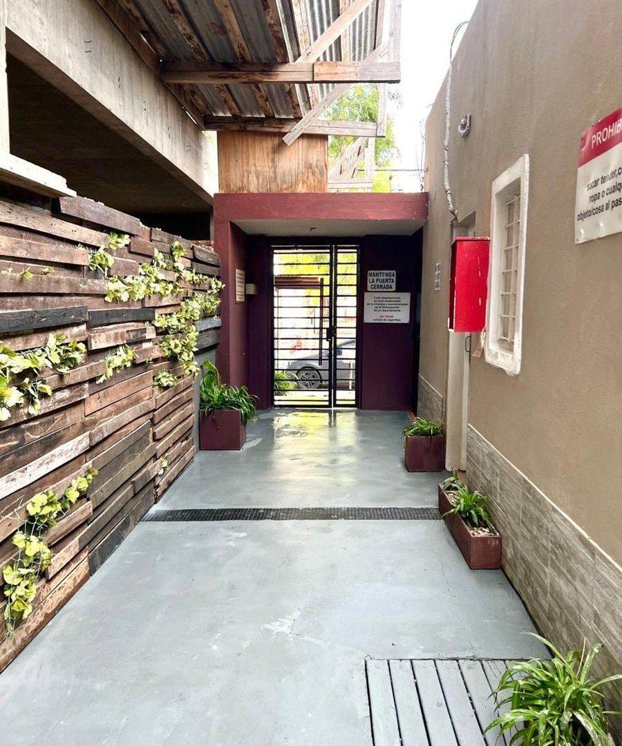COMPLEJO DE DEPARTAMENTOS EN CALLE GARIBALDI 56