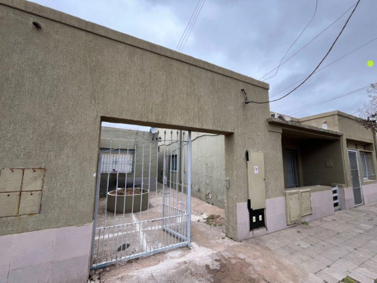 Complejo de Departamentos en Ayala 327